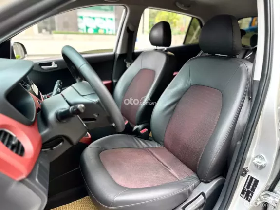 Hyundai Grand i10 Hatchback 1.2 AT 2018 - Nhỏ Gọn