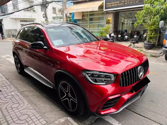 Mercedes-Benz GLC 200 4Matic 2020 - SUV cao cấp màu đỏ nội thất kem 2020