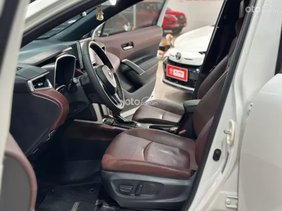 Toyota Corolla Cross 1.8 V  2021 - Xe cực đẹp, chủ giữ gìn