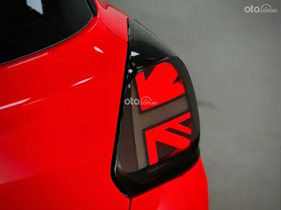 Suzuki Swift GLX 1.2 CVT 2022 - Model 2023 Trẻ Trung, Năng Động 🌸