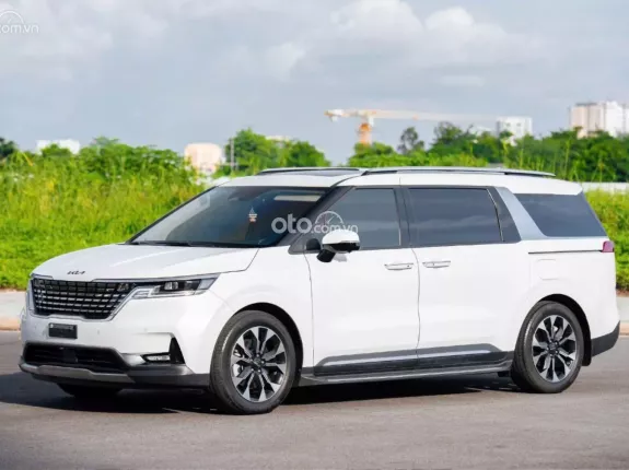 Kia Carnival 2.2D Signature 2022 - Kia Carnival 2.2D Signature 2022