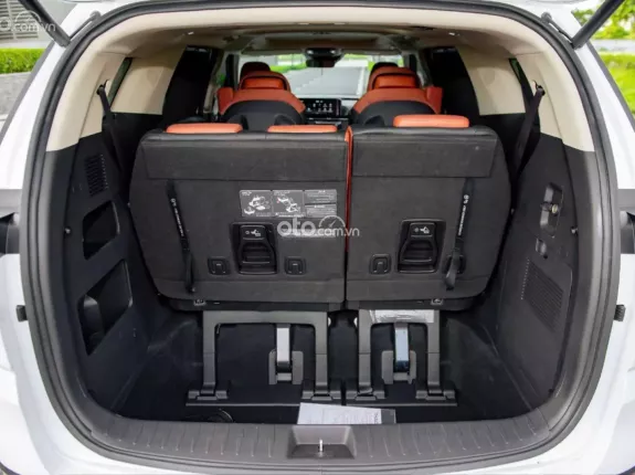 Kia Carnival 2.2D Signature 2022 - Kia Carnival 2.2D Signature 2022