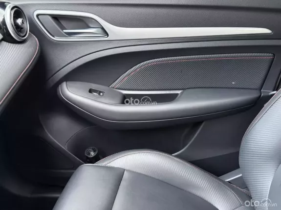 MG ZS 1.5 2WD Luxury 2025 - Siêu Lướt