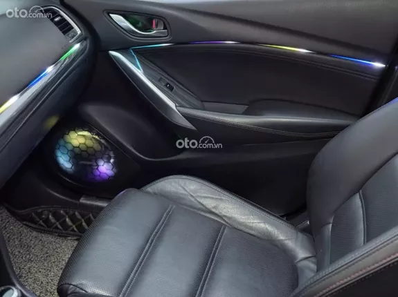 Mazda 6 2.5L 2015 - Phiên bản cao cấp với nhiều tính năng hiện đại