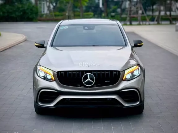 Mercedes-Benz GLC 300 4Matic Coupe 2019 - Xe sang trọng với thiết kế nổi bật