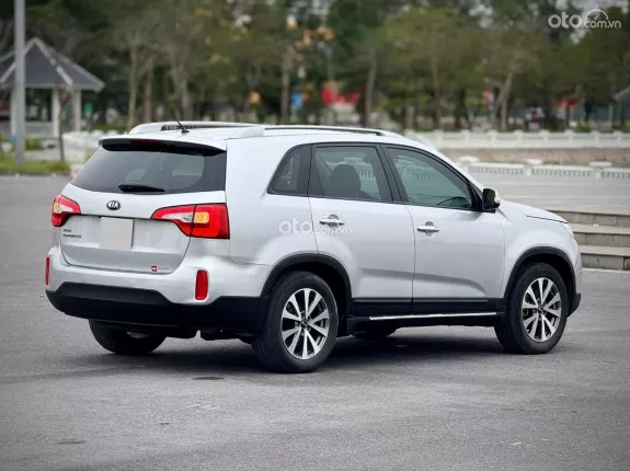 Kia Sorento 2WD 2.4 GAT 2015 - Cực chất