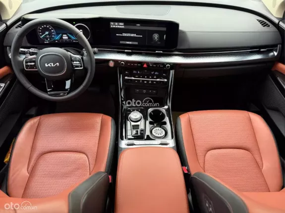 Kia Carnival 2.2D Signature 2023 - Xe lướt chất lượng như mới, giá tốt