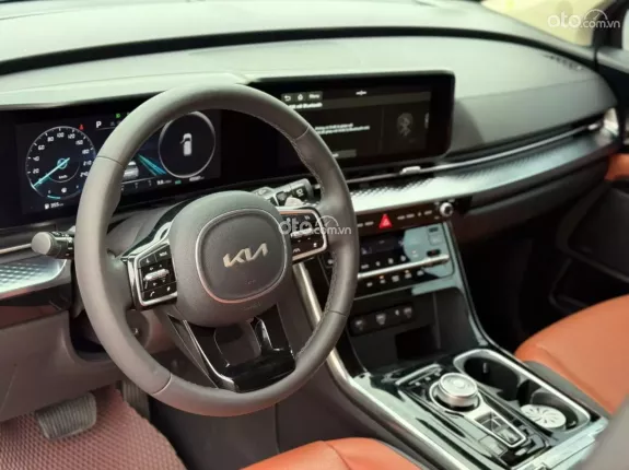 Kia Carnival 2.2D Signature 2023 - Xe lướt chất lượng như mới, giá tốt