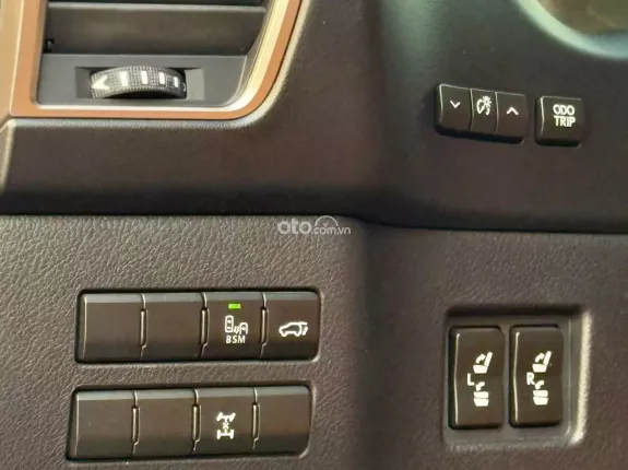 Lexus NX 300 T 2019 - Thiết kế thể thao, đẳng cấp vượt trội