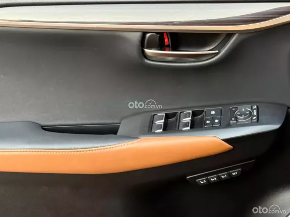 Lexus NX 300 T 2019 - Thiết kế thể thao, đẳng cấp vượt trội