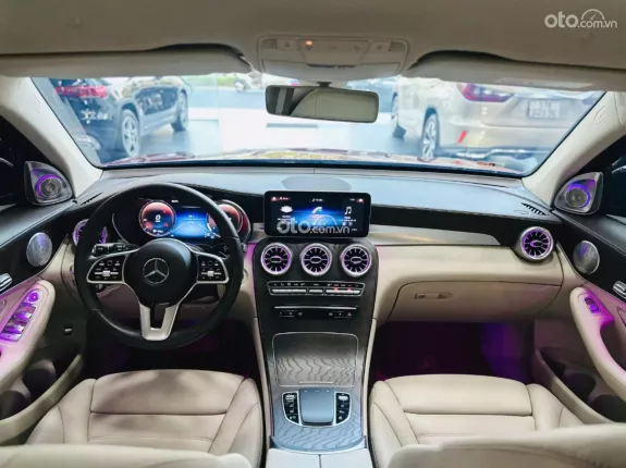 Mercedes-Benz GLC 200 4Matic 2020 - Xe cực đẹp, bảo trì bảo dưỡng đầy đủ