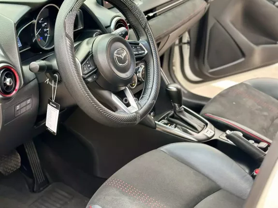 Mazda 2 Sport 1.5L Luxury 2024 - Xe nhập Thái, giá tốt liên hệ em