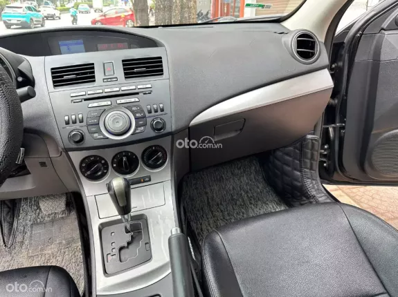 Mazda 3 1.6 AT 2011 - Xe nhập khẩu, đủ hồ sơ sang tên