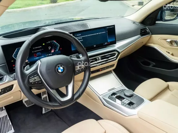 BMW 320i Sport Line 2023 - Xe cực lướt 3v1