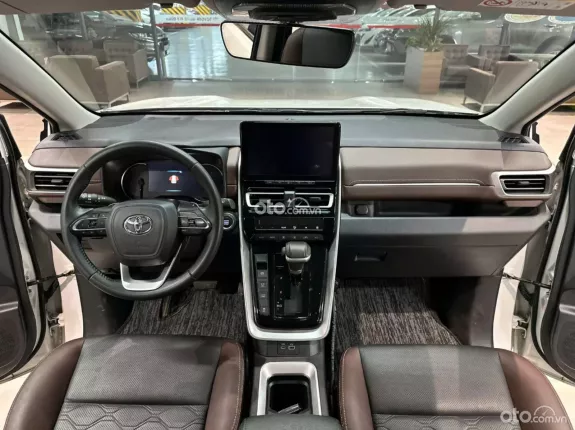 Toyota Innova Cross Xăng 2024 - Xe đẹp tại Hãng, giá cực tốt
