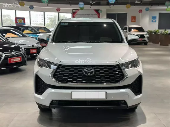 Toyota Innova Cross Xăng 2024 - Xe đẹp tại Hãng, giá cực tốt