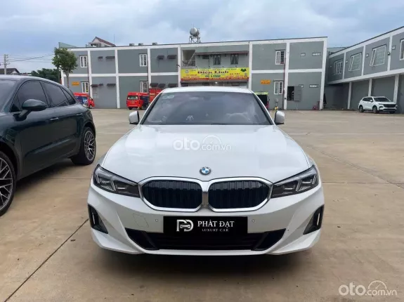 BMW 320i 2024 - BAO ĐẬU BANK 70-90% (Ib Zalo tư vấn trực tiếp 24/7)