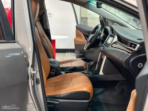 Toyota Innova 2.0G 2019 - Xe đẹp tại Hà Nội, giá tốt thương lượng