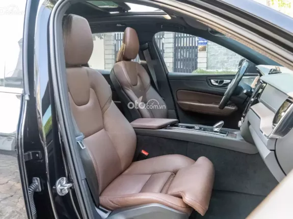 Volvo XC60 2022 - BAO ĐẬU BANK 70-90% (Ib Zalo tư vấn trực tiếp 24/7)