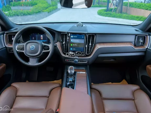 Volvo XC60 B6 AWD Inscription 2022 - Động cơ mới Hybrid - Bản Đủ