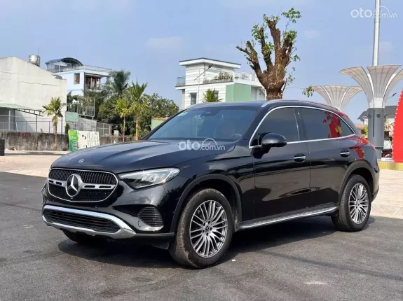 Mercedes-Benz GLC 200 4Matic 2023 - Tiết kiệm ngay 500tr, bank 70%