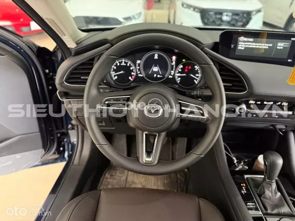 Mazda 3 Sedan 1.5L Luxury 2026 - Tiết kiệm gần 100 triệu, xe đã lên full phụ kiện