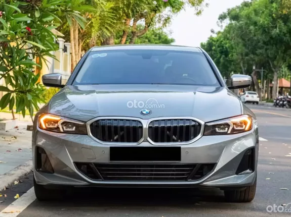 BMW 320i Sport Line 2023 - Tiết kiệm ngay 500tr, bank 70%