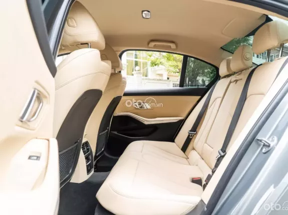 BMW 320i Sport Line 2023 - Tiết kiệm ngay 500tr, bank 70%