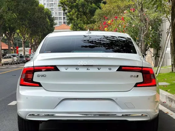 Volvo S90 Ultimate AWD 2025 - Tiết kiệm ngay 500tr, bank 70%