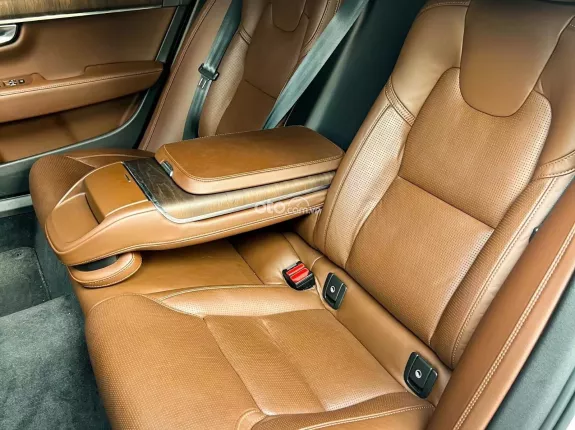 Volvo S90 Ultimate AWD 2025 - Tiết kiệm ngay 500tr, bank 70%