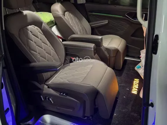 Volkswagen Viloran Luxury 2024 - Xe đăng ký tháng 3/2025