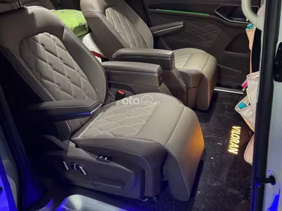 Volkswagen Viloran Luxury 2024 - Xe đăng ký tháng 3/2025