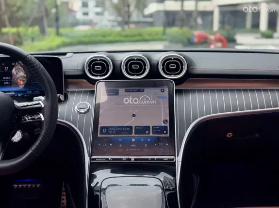 Mercedes-Benz C43 3.0 V6 2023 - Xe đẹp đăng ký tháng 3/2025