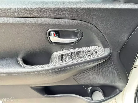 Kia Rondo 1.7 DAT 2016 - Đủ hồ sơ sang tên, giá cực tốt