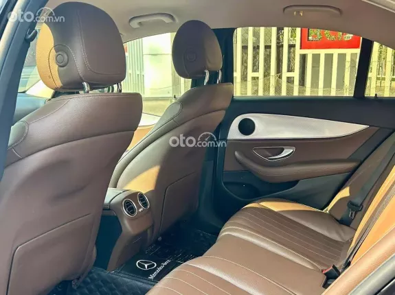 Mercedes-Benz E180 V1 2022 - Xe đẹp tại Hà Nội, giá tốt