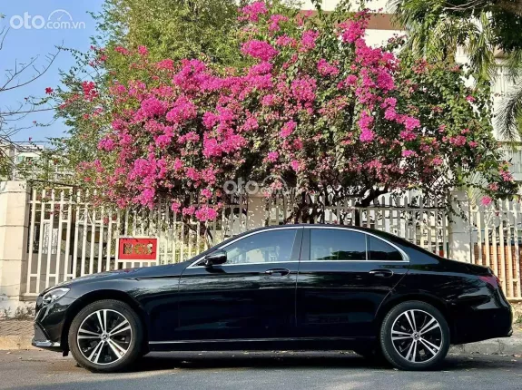Mercedes-Benz E180 V1 2022 - Xe đẹp tại Hà Nội, giá tốt