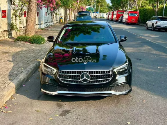 Mercedes-Benz E180 V1 2022 - Xe đẹp tại Hà Nội, giá tốt
