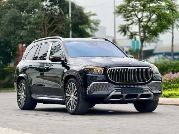 Maybach Quattro 2022 - Xe màu đen, nội thất nâu phối kem cực đẹp