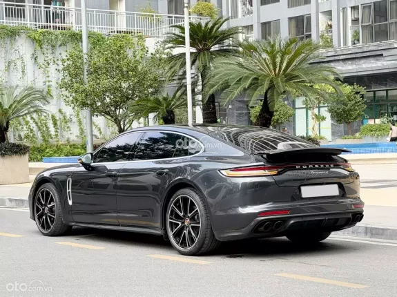 Porsche Panamera 4 Executive 2021 - Porsche Panamera 4Executive 2022