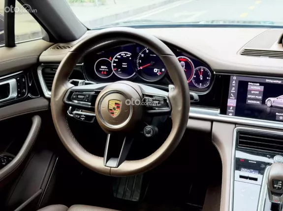 Porsche Panamera 4 Executive 2021 - Porsche Panamera 4Executive 2022