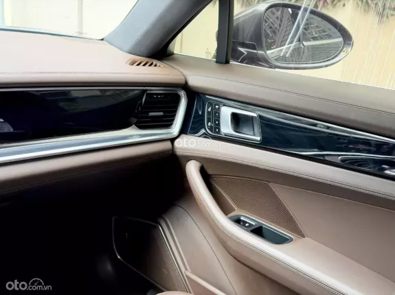Porsche Panamera 4 Executive 2021 - Porsche Panamera 4Executive 2022