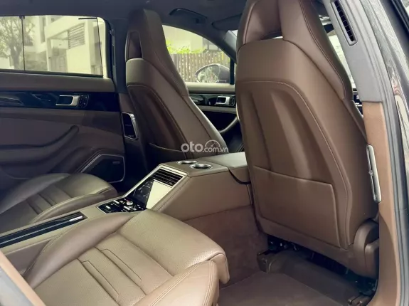 Porsche Panamera 4 Executive 2021 - Porsche Panamera 4Executive 2022