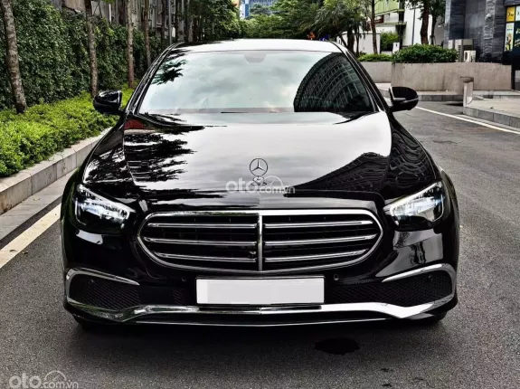 Mercedes-Benz E200 Exclusive V1 2022 - E200 Exclusiver 2022 V1