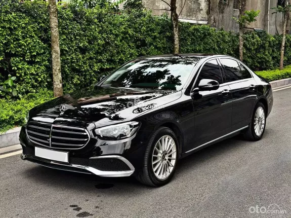 Mercedes-Benz E200 Exclusive V1 2022 - E200 Exclusiver 2022 V1