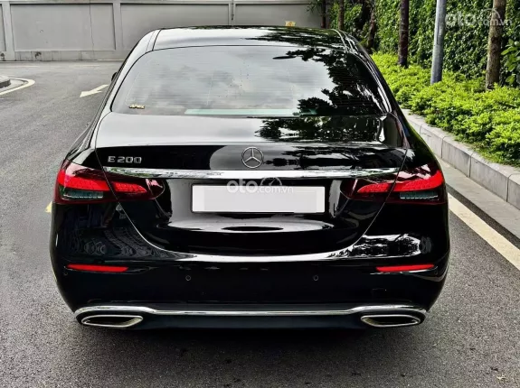 Mercedes-Benz E200 Exclusive V1 2022 - E200 Exclusiver 2022 V1