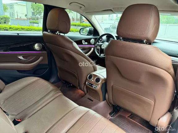 Mercedes-Benz E200 Exclusive V1 2022 - E200 Exclusiver 2022 V1