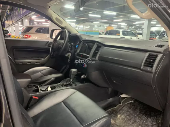 Ford Ranger XLS 2.2 4x2 AT 2019 - FORD RANGER XLS SỐ TỰ ĐÔNG 2019_NHẬP THÁI_1 CHỦ TỪ ĐẦU