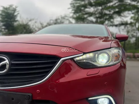 Mazda 6 2.0 AT 2015 - Xe chạy 10 vạn km, nội thất đẹp như mới