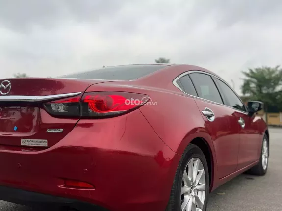 Mazda 6 2.0 AT 2015 - Xe chạy 10 vạn km, nội thất đẹp như mới