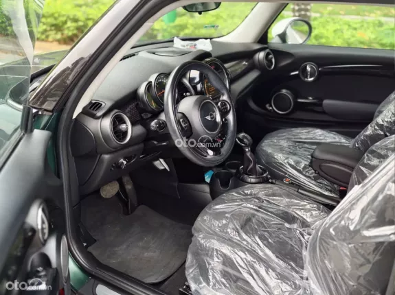 Mini Cooper S 3 cửa 2015 - Chủ đi giữ gìn, giá tốt thương lượng